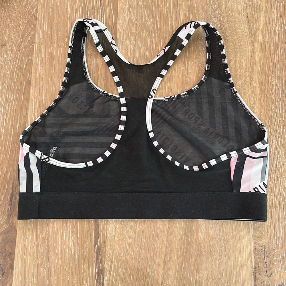 Victoria Sport Racerback Sportsbra - Picture 3 of 5